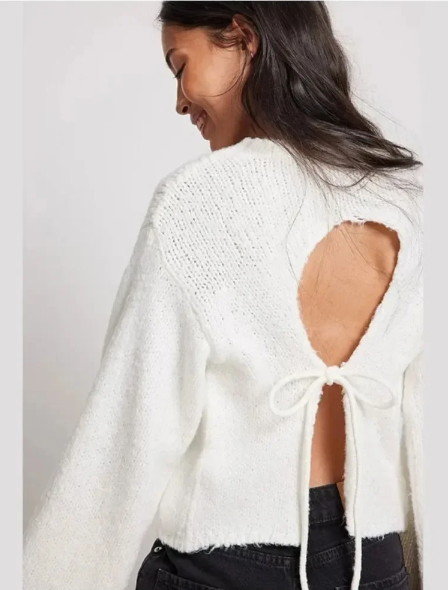 Women's Over-Sized Backless Knit Sweater